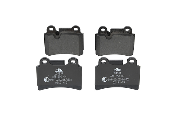 OEM 7L6698451B ATE Kit pastiglie freni 13.0470-4834.2 per VOLKSWAGEN, AUDI, SEAT, SKODA