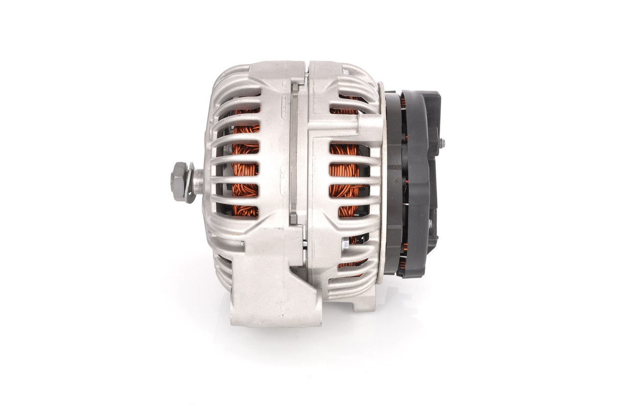 OEM 84474354 BOSCH Laturi 0 124 625 137 varten