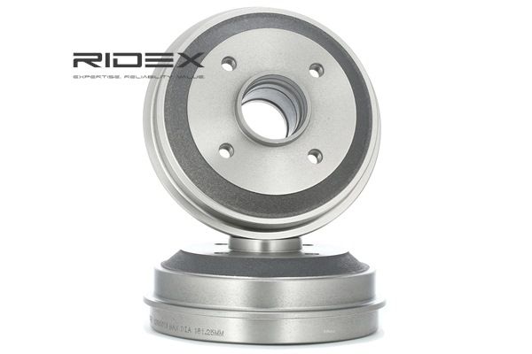C-ZERO Tamburo freno 123B0013 RIDEX