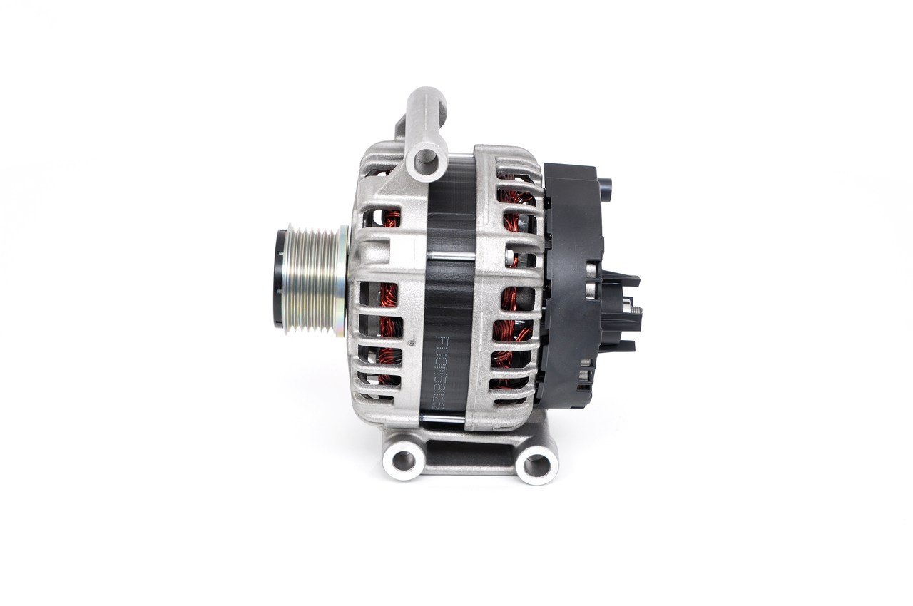 OEM BK3T10300EB BOSCH Laturi 0 125 811 085 varten TOYOTA, FORD, MAZDA, LAND ROVER, FORD USA