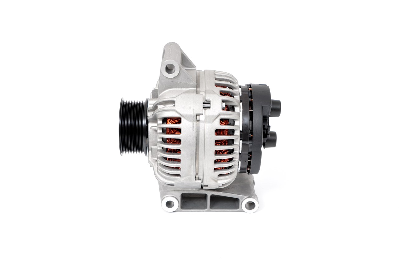 koop Dynamo / Alternator - BOSCH (0 124 655 385)
