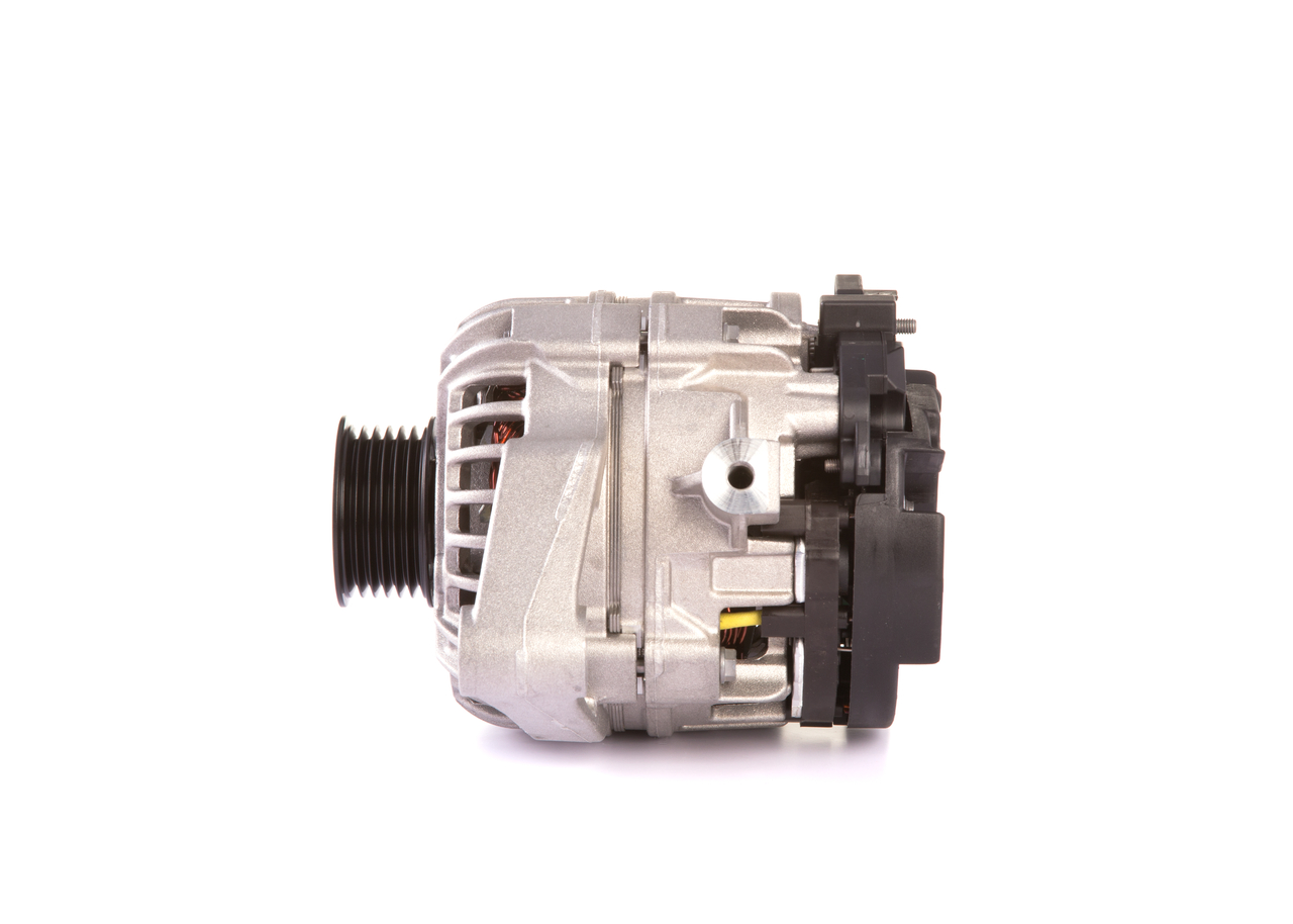 Dynamo / Alternator (0 124 225 028) van BOSCH Voor FIAT PALIO (178BX) 1.0 Álcool (45 KW / 61 PK / Van 1999)