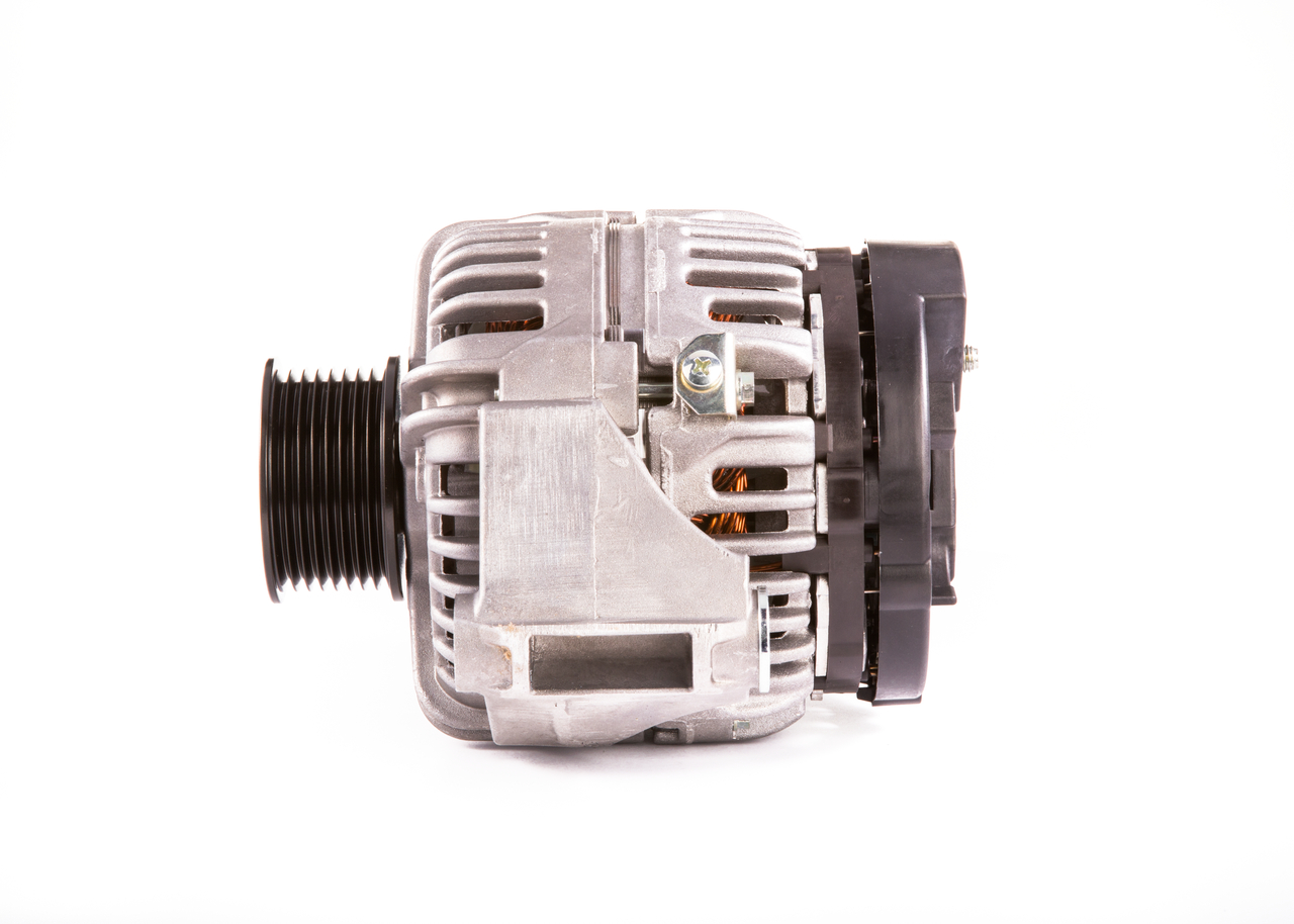 koop Dynamo / Alternator - BOSCH (0 124 325 115)