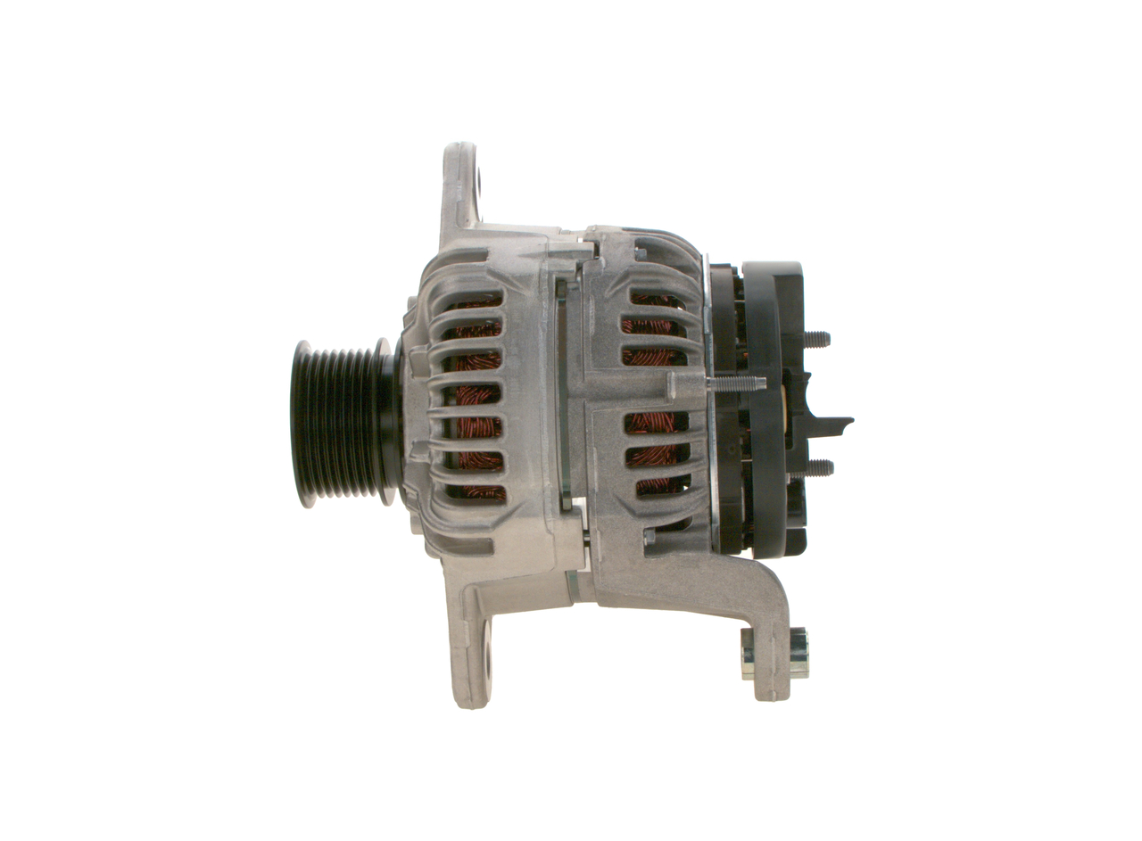 koop Dynamo / Alternator - BOSCH (0 124 655 671)