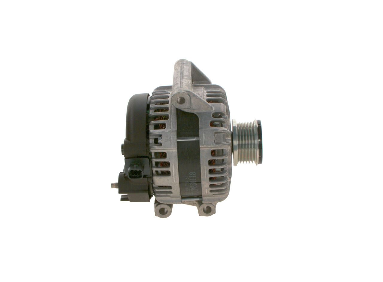 OEM 39047359 BOSCH Laturi 0 126 312 103 varten OPEL, PEUGEOT, CITROЁN, VAUXHALL