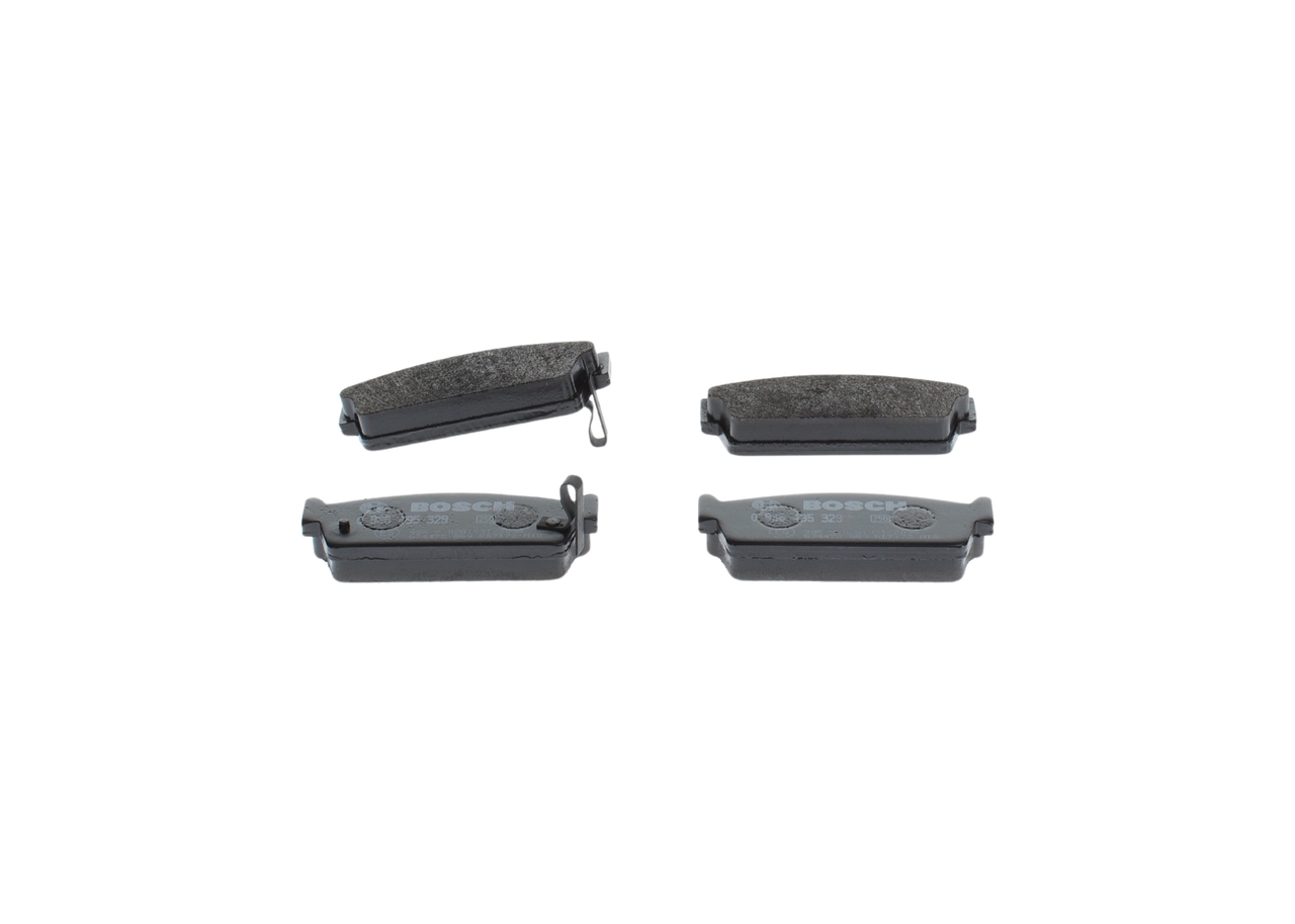 OEM 4406055F90 BOSCH Brake pad set 0 986 495 329 for NISSAN, INFINITI
