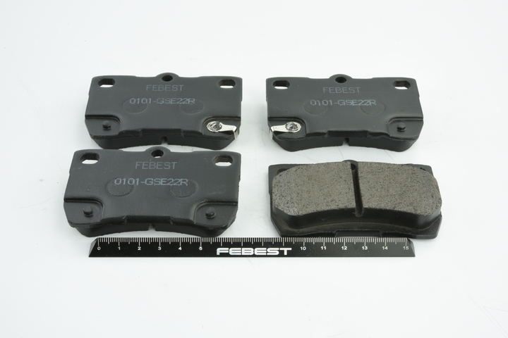 FEBEST Bremsbeläge (0101-GSE22R) von Ihrem LEXUS IS II (GSE2_, ALE2_, USE2_) 220d (ALE20) (130 KW / 177 PS / ab 2005)