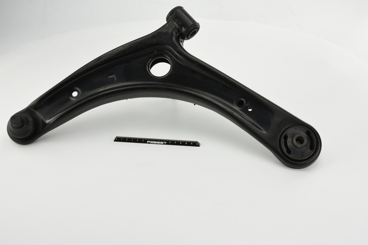 DELICA / SPACE GEAR Braço de suspensão 0424-CWLH FEBEST