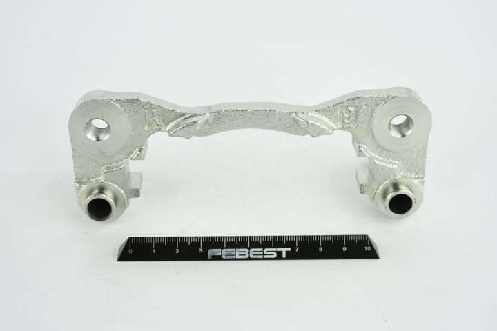 FEBEST Bremssattelhaltersatz (0477C-CYR) für MITSUBISHI Lancer VIII Limousine (CY_A, CZ_A) 1.5 (80 KW / 109 PS / ab 2008)