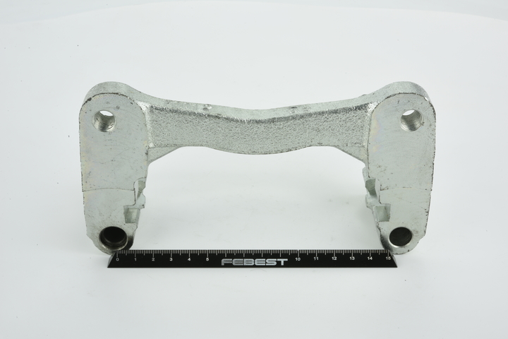 FEBEST Kit supporto pinza freno (0477C-NA4WFR) per MITSUBISHI PAJERO IV (V8_W, V9_W) 3.8 Mivec 4WD (172 KW / 234 CV / dal 2012)