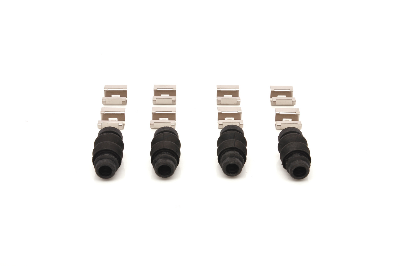 BOSCH Kit de accesorios, pastillas de frenos (1 987 474 803) para OPEL Vivaro C Caja / Chasis (K0) VIVARO-E (100 KW / 136 CV / de 2020)