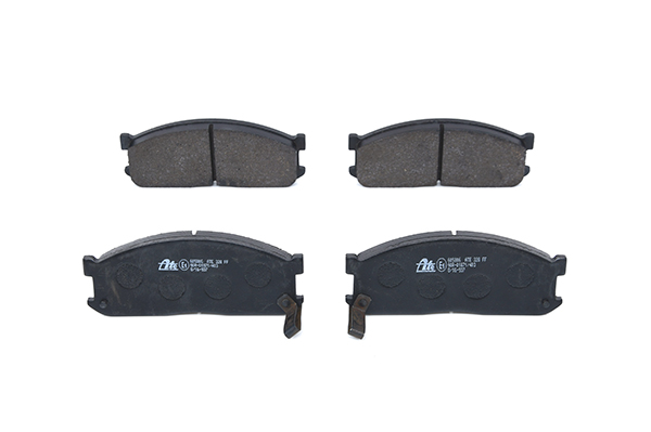 OEM SE963328Z ATE Kit pastiglie freni 13.0460-5806.2 per FORD, NISSAN, SUZUKI, KIA, MAZDA