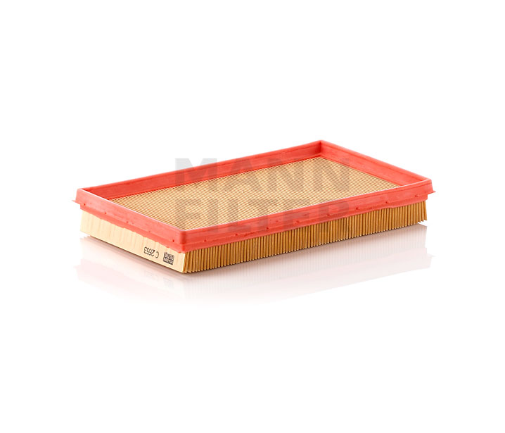 WAGON R+ Luftfilter C 2653 MANN-FILTER