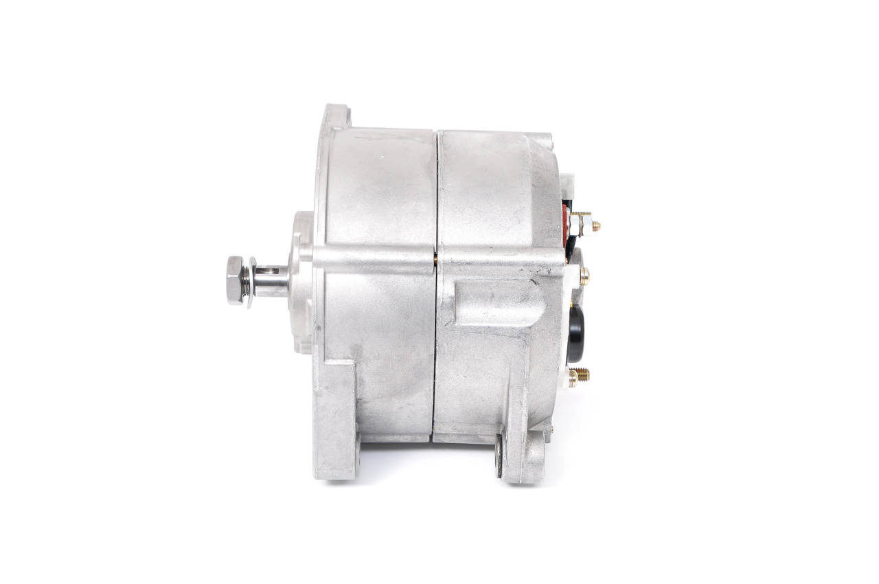 OEM 1358638 BOSCH Laturi 6 033 GB3 085 varten